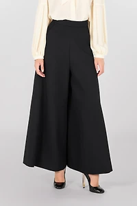 Fluid trousers