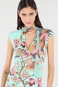 Top With Oriental Bird Print