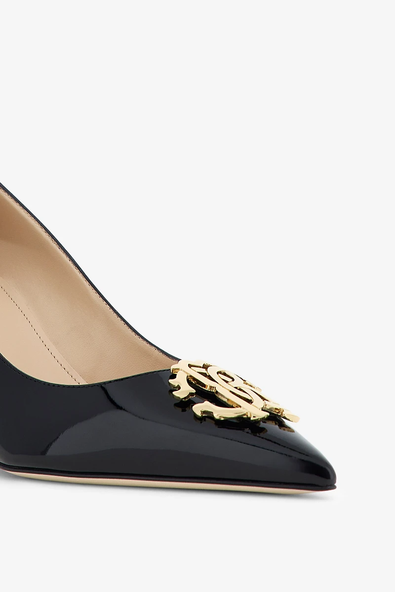 Pumps with Monogram
