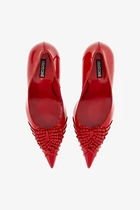 Pump with decoration