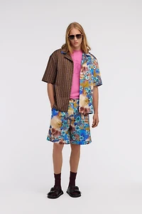 Swim shorts with Hawaii print