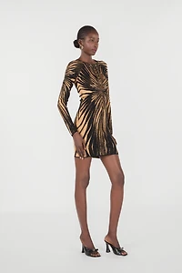 Short knit dress with Ray of Gold print