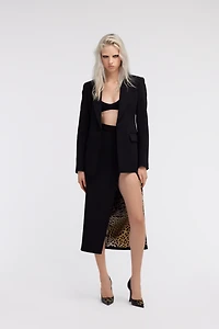 One button blazer
