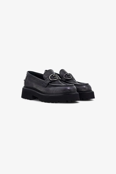 Loafers with metal buckle