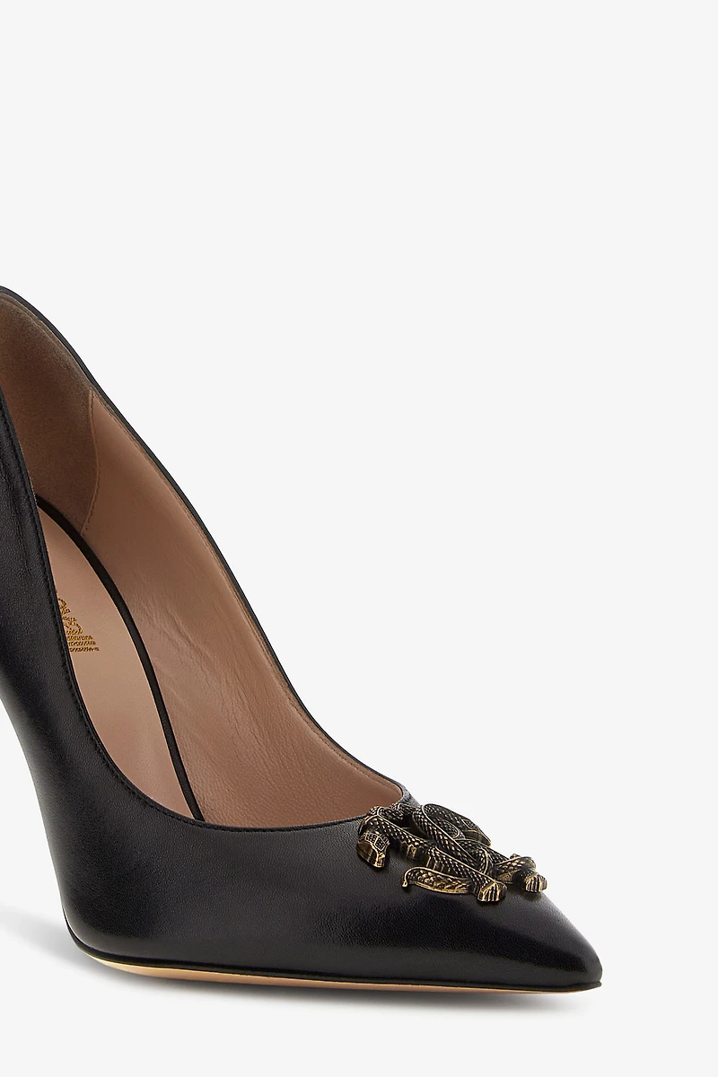 RC logo pump