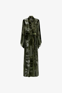 Dressing gown with devorè effect