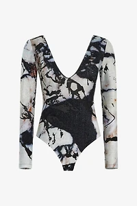 Marble print body