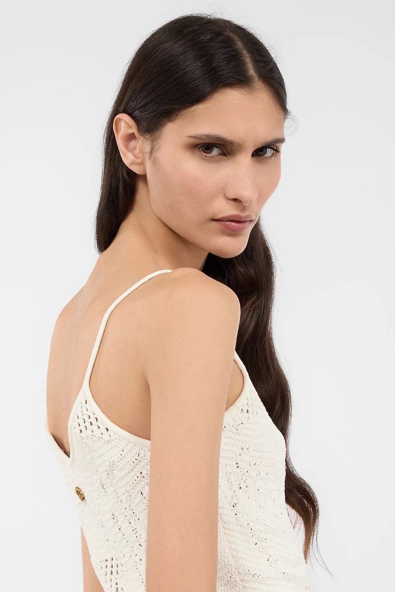 Openwork Top With Roses