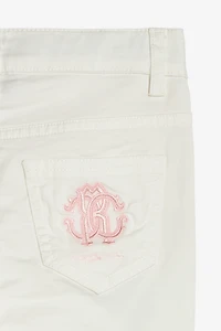 Pants With Embroidered Flowers