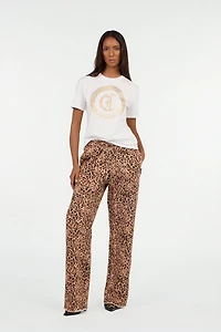 White T-shirt with logo and studs