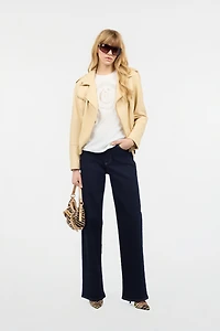 Straight And Wide-Leg Jeans