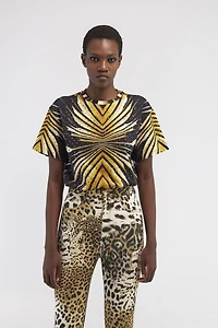 T-shirt with Ray of Gold print