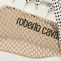 Sneakers with snake-effect inserts