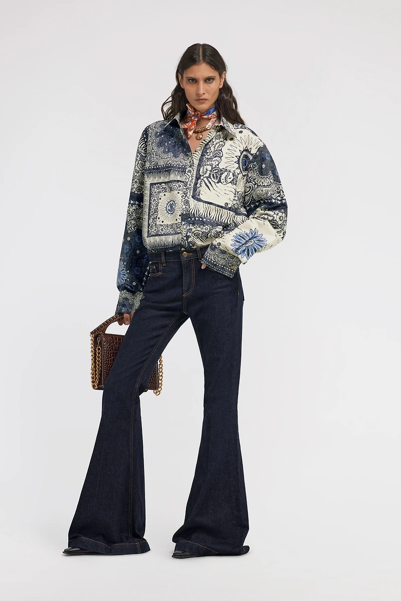 Flared Jeans
