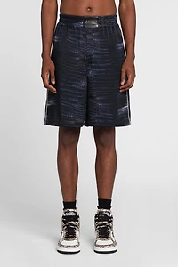 Crocodile print knee-length shorts