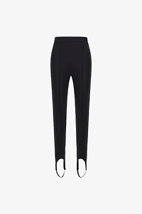 Stirrup pants