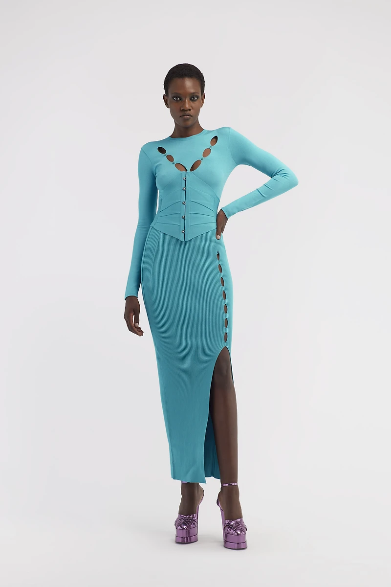Ribbed long skirt with cut-out