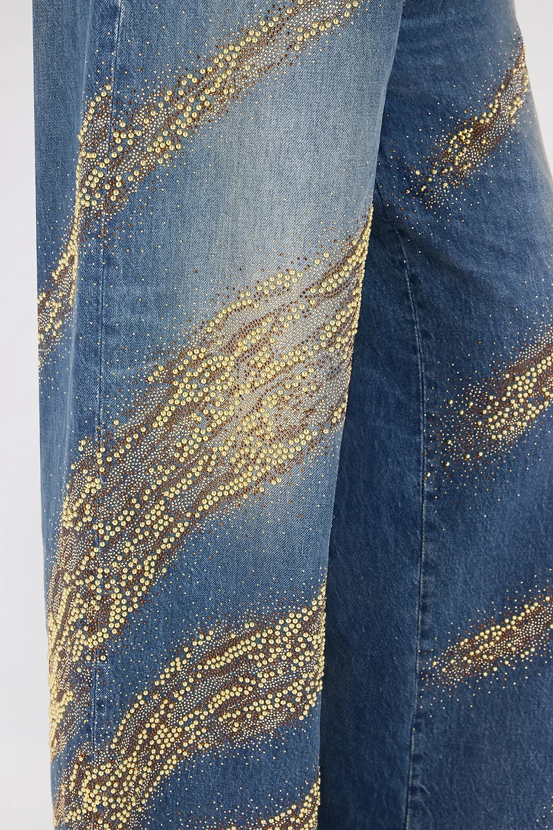 Jeans With Rhinestoned Zebra Pattern
