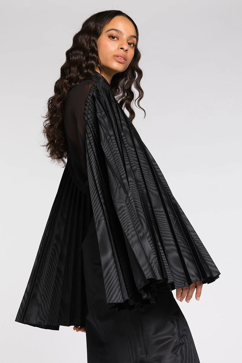 Pleated bell-sleeve shirt