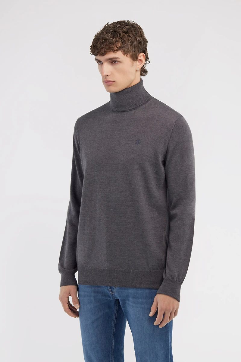 Turtleneck sweater with RC