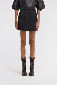 Skirt with wrinkled effect