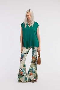 Green Top With Fringed Lavallière