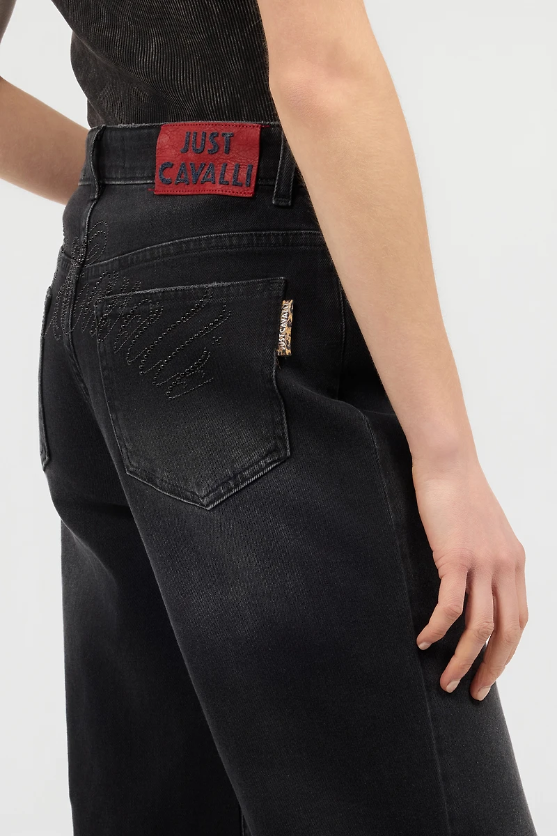 Jeans With Logo On The Back