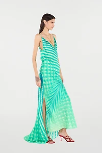 Dress With Psychedelic Print And Necklace