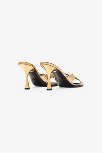 Sandals With Snake Print And Bejeweled