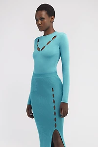 Knit top with cut-out