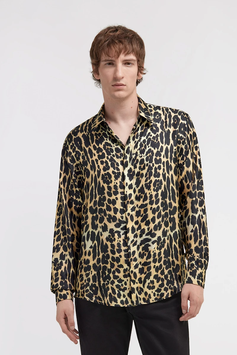 Shirt with Leopard print