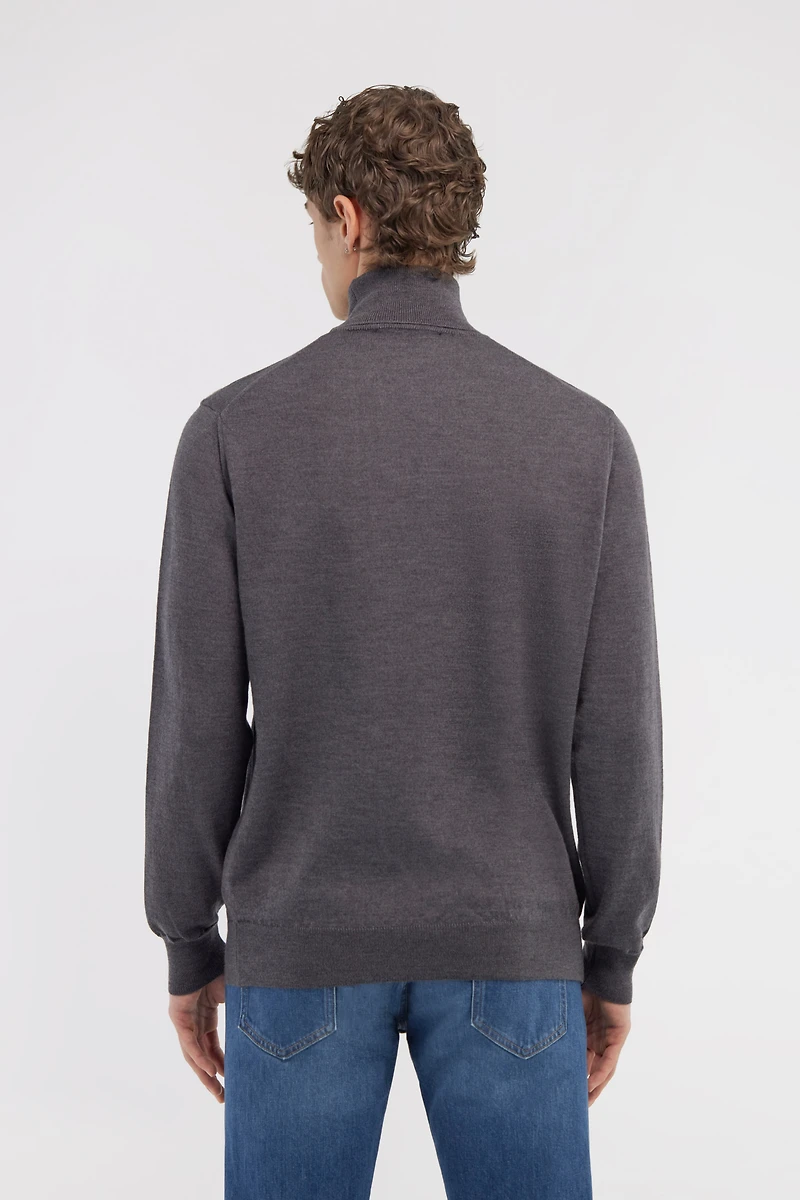 Turtleneck sweater with RC