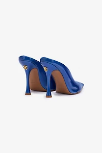 Pumps-Inspired Mules
