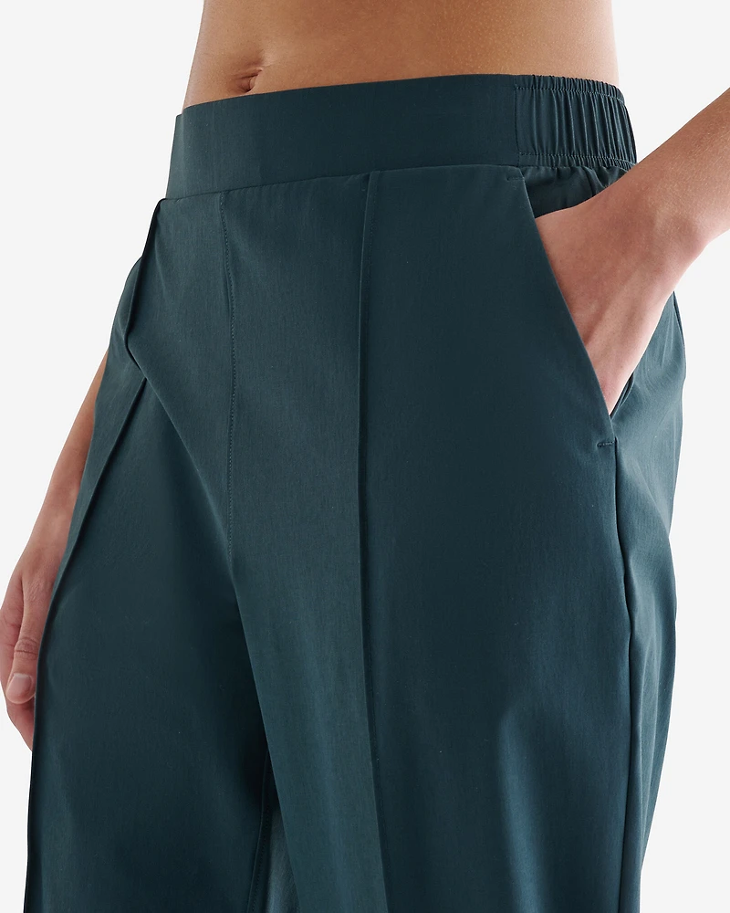 Anywhere 7/8 Pull On Pant