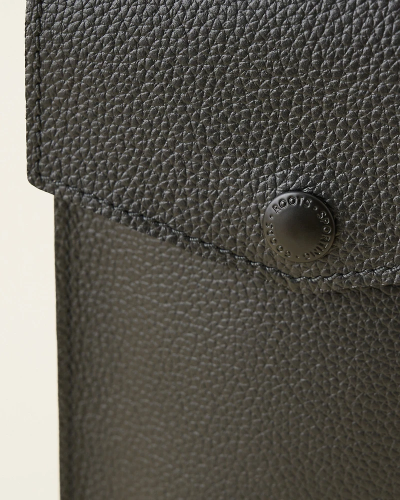 Sac à bandoulière à goussets latéraux en accordéon pour téléphone en cuir Cervino