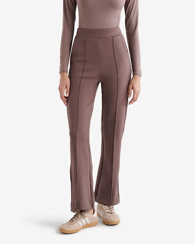 Recover Essential Kick Flare Pant