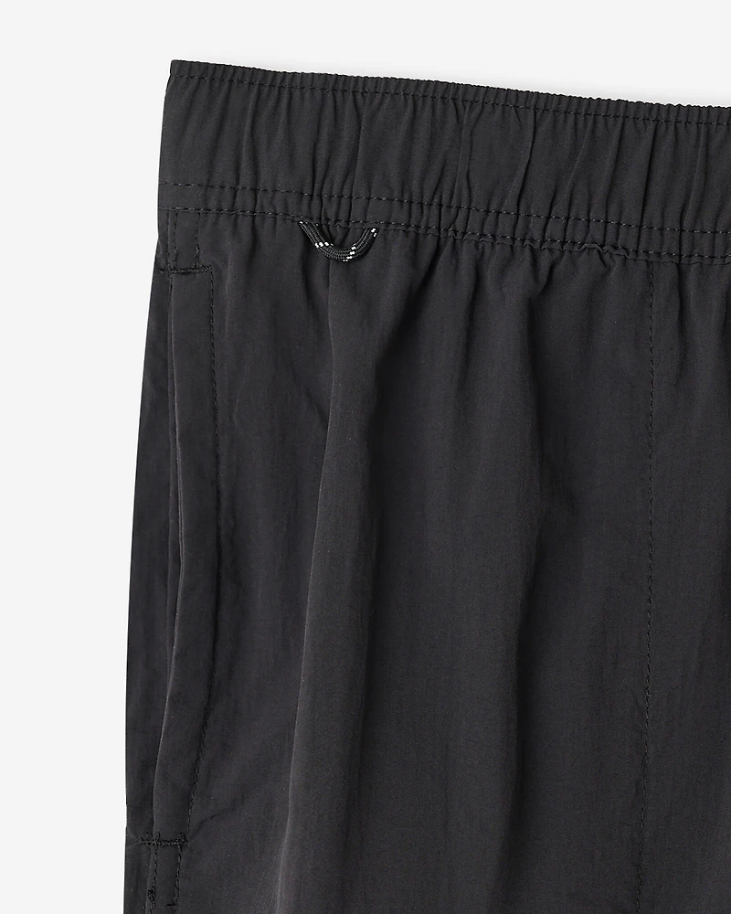 Roots Outdoor Hybrid Nylon Short 5.5 Inch