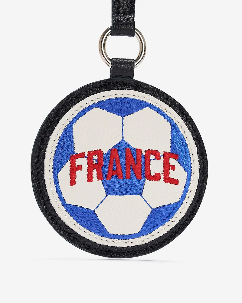 Roots Worldwide Pouch France