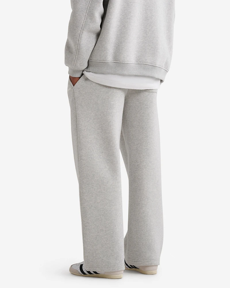 Cloud Straight Leg Sweatpant