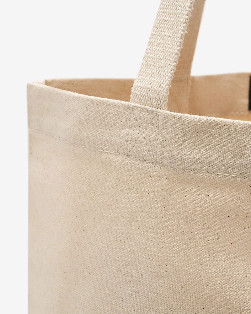 Cooper Holiday Tote