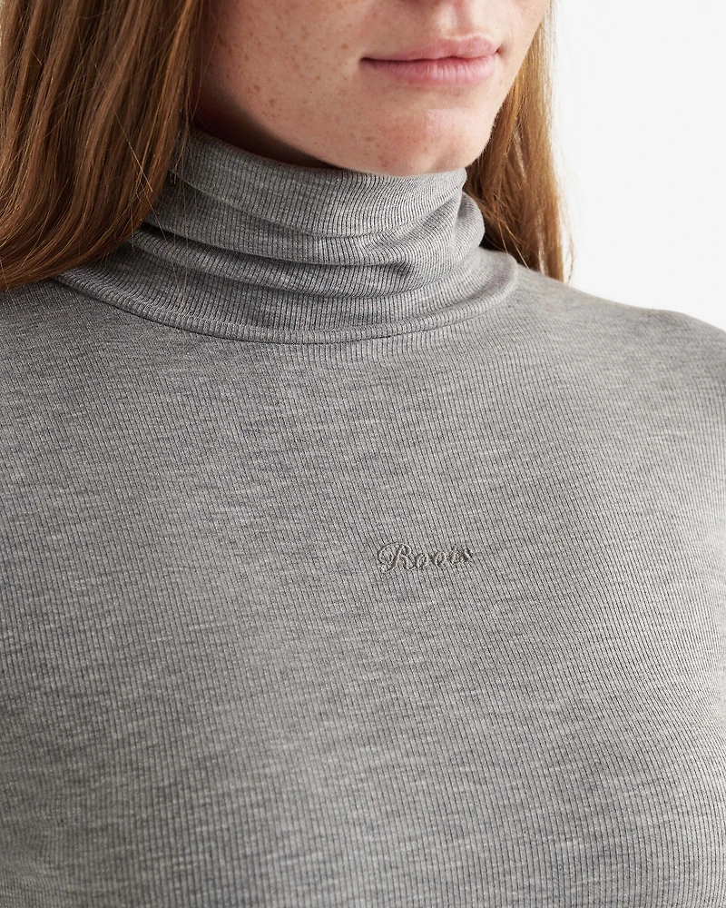 Chandail à col roulé côtelé