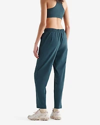 Anywhere 7/8 Pull On Pant