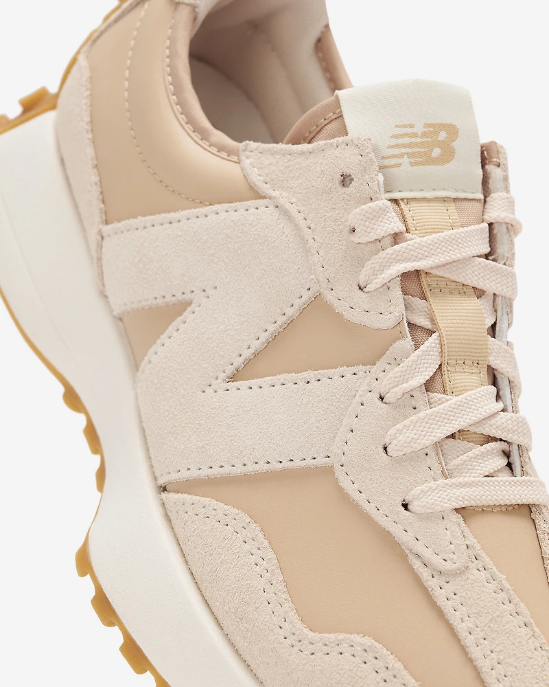 Womens New Balance 327