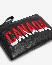 Pochette Canada Roots International