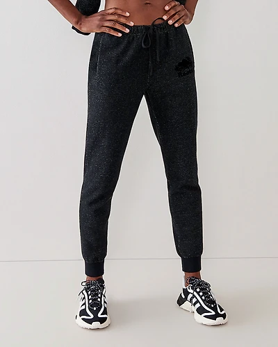 Pantalon long et ajusté en molleton à cheville côtelée (entrejambe : 31 po)