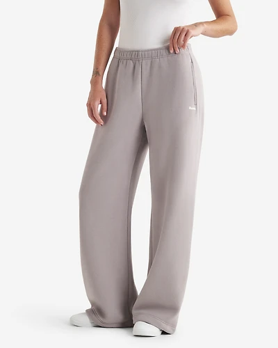Cloud Wide Leg Sweatpant