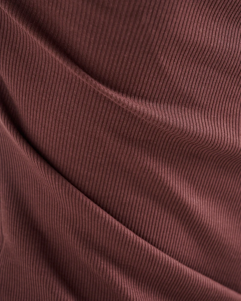 Chandail henley ajusté à manches longues en tissu côtelé Roam