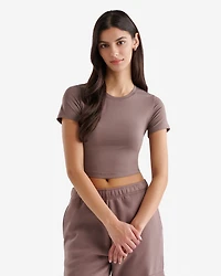 T-shirt court en tricot Renew