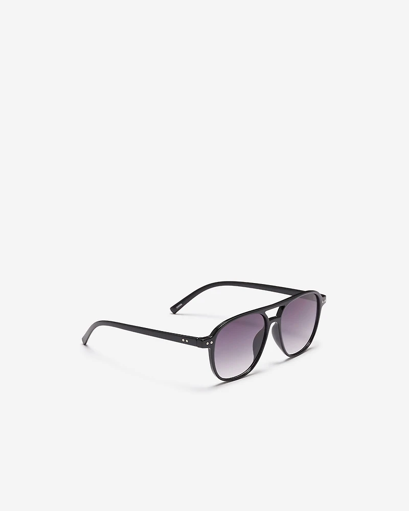 Lunettes style aviateur en plastique Lunettes de soleil femmes