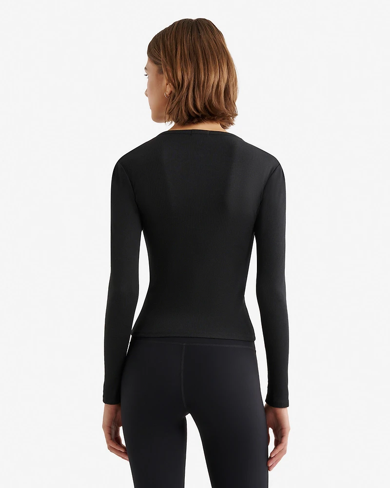 Roam Rib Fitted Long Sleeve Henley